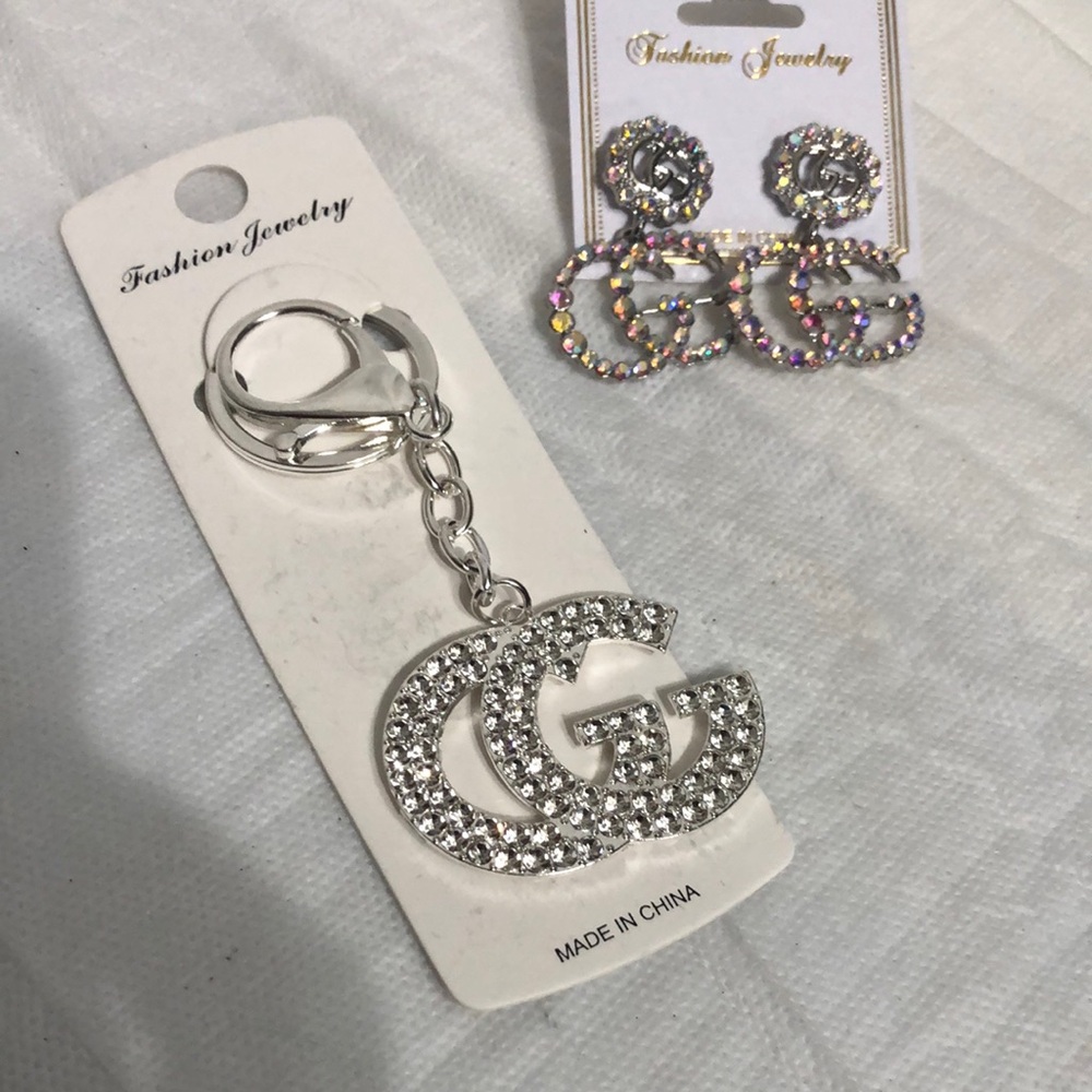 Sparkling Jewelry & Keychain Bundle